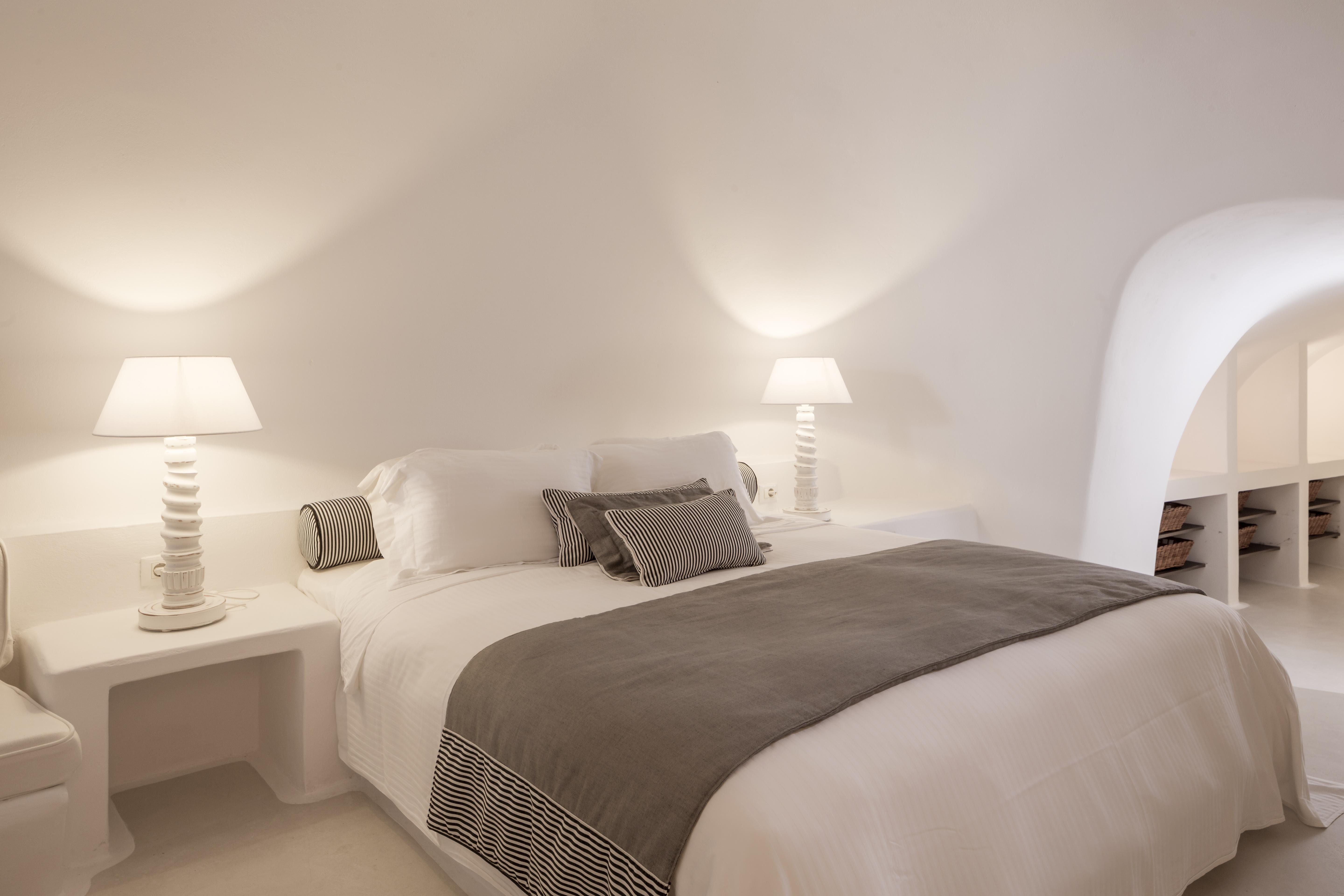Katikies Chromata Santorini - The Leading Hotels Of The World إيميروفيغلي الغرفة الصورة